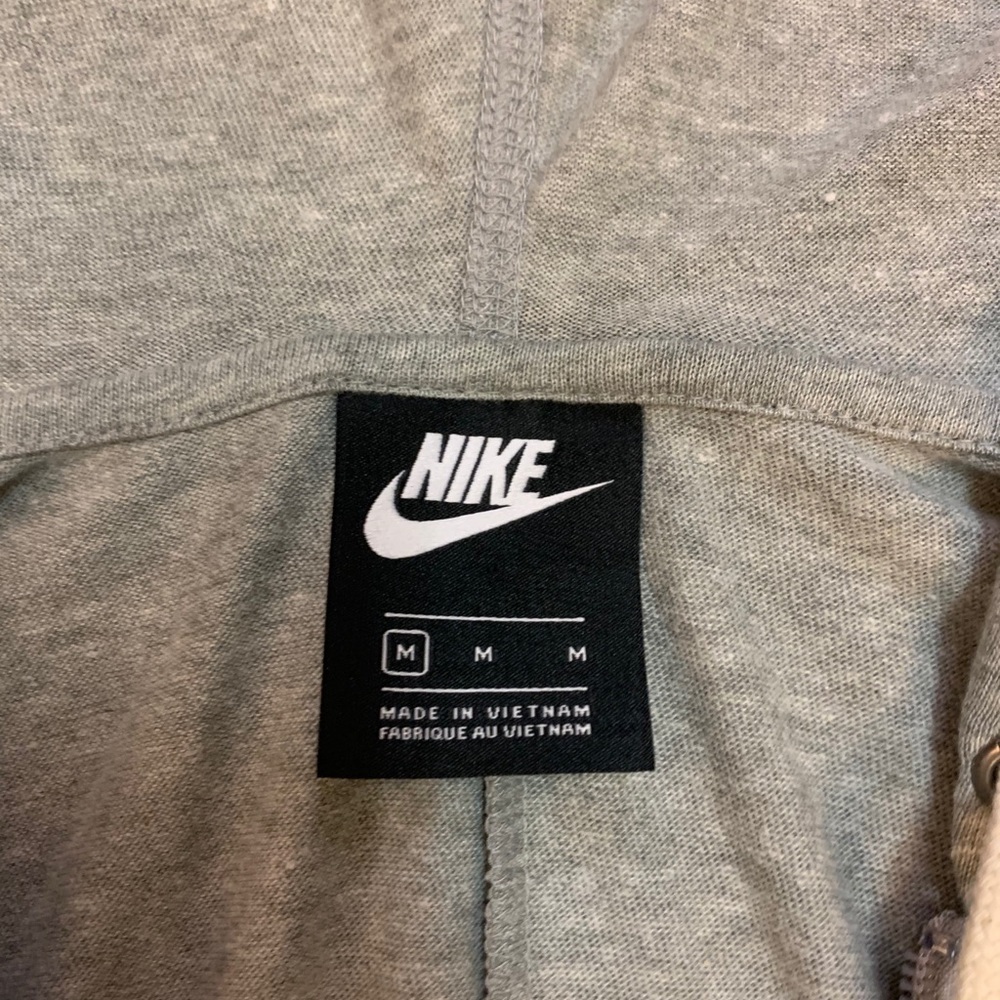 nike jacket - Picture 2 of 2